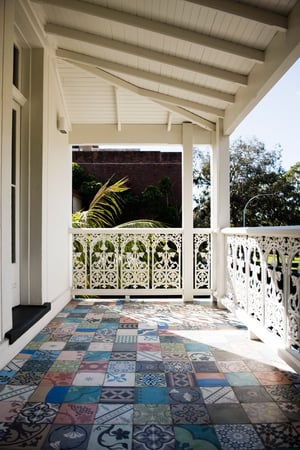 Oakburn Elizabeth Bay - Balcony